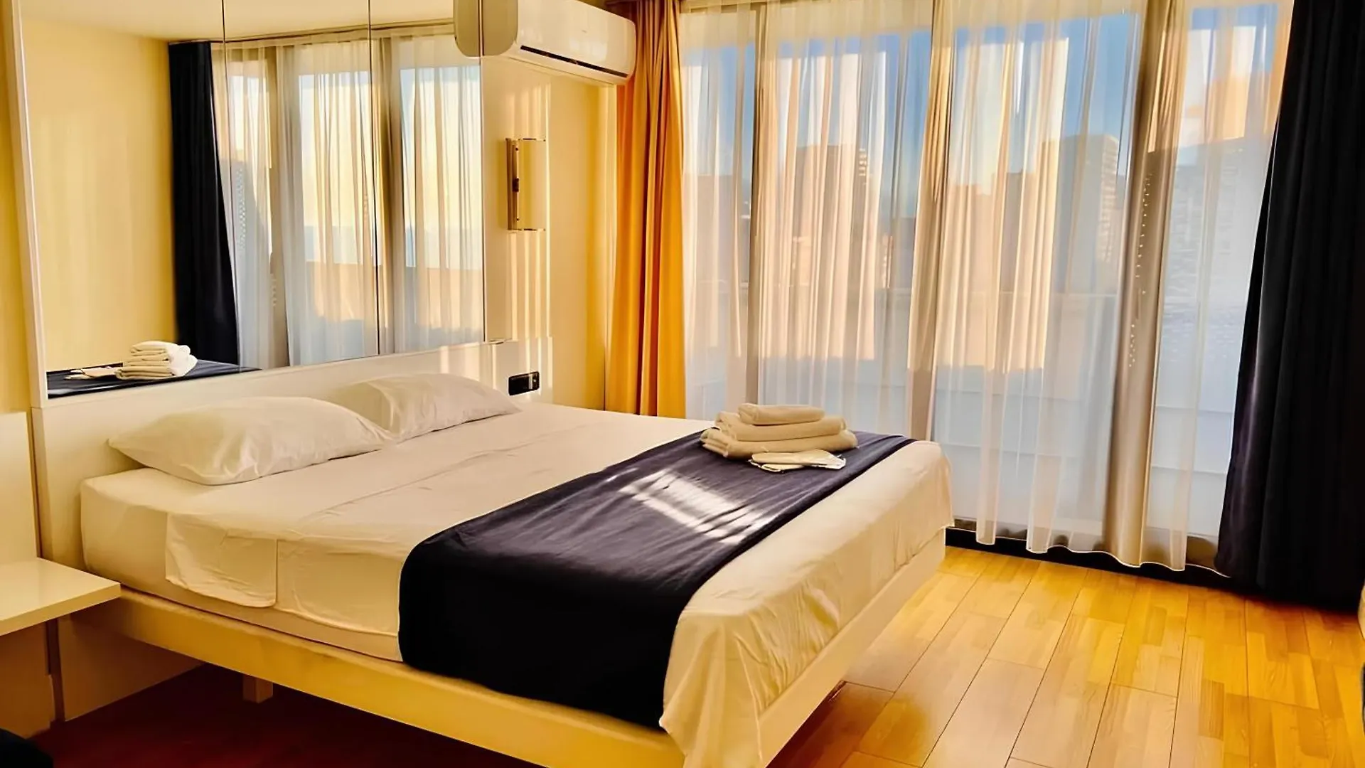 Orbi Panoramic Aparthotel Batumi